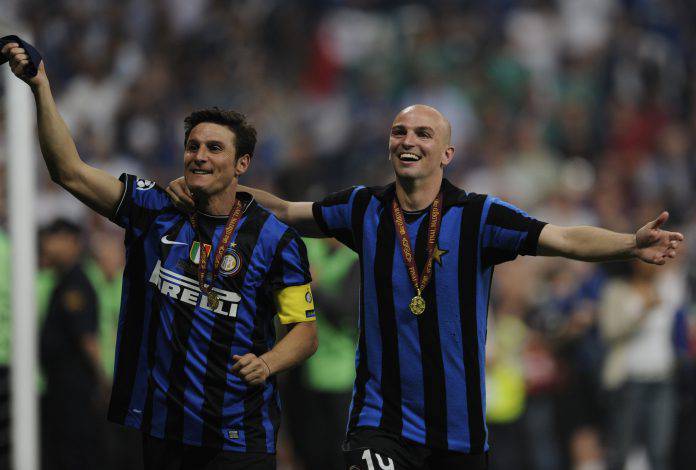 Inter Milan's Argentinian midfielder Est Inter maglia Nike