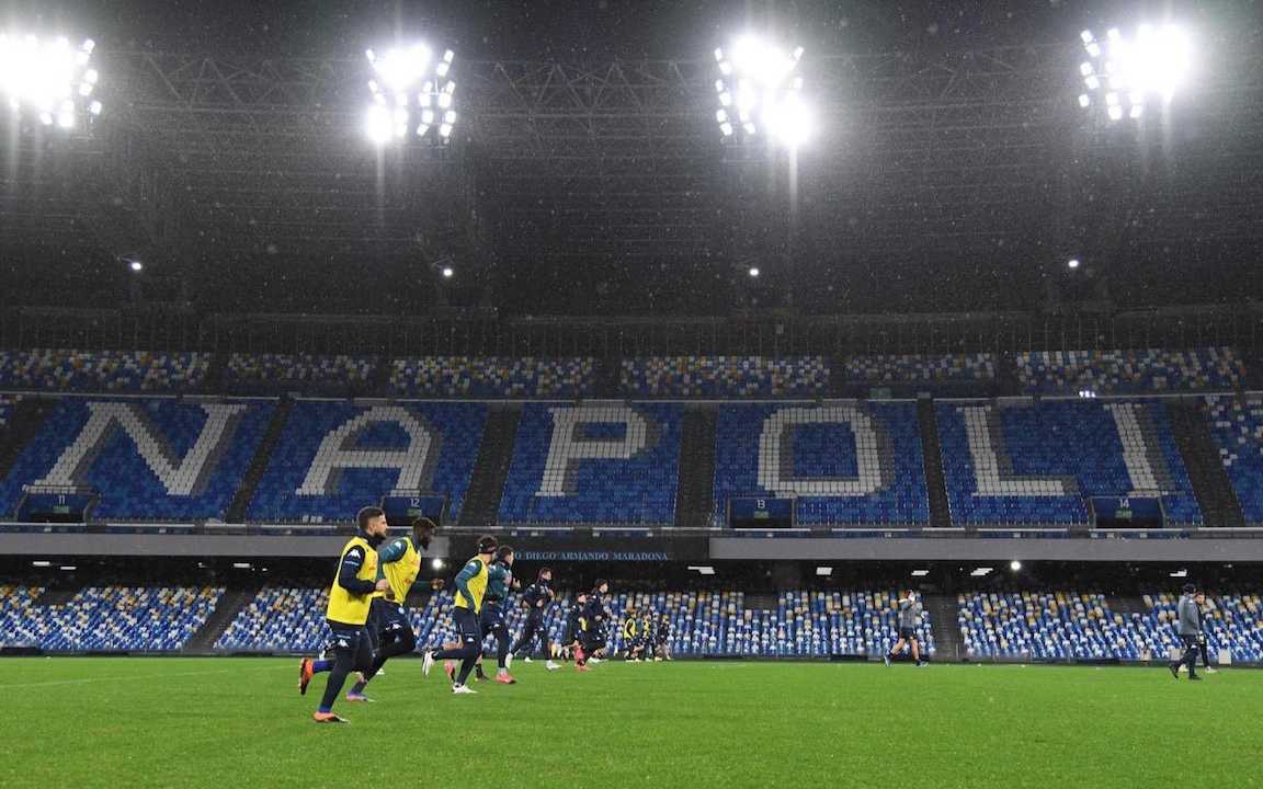 foto scritta Napoli Distinti