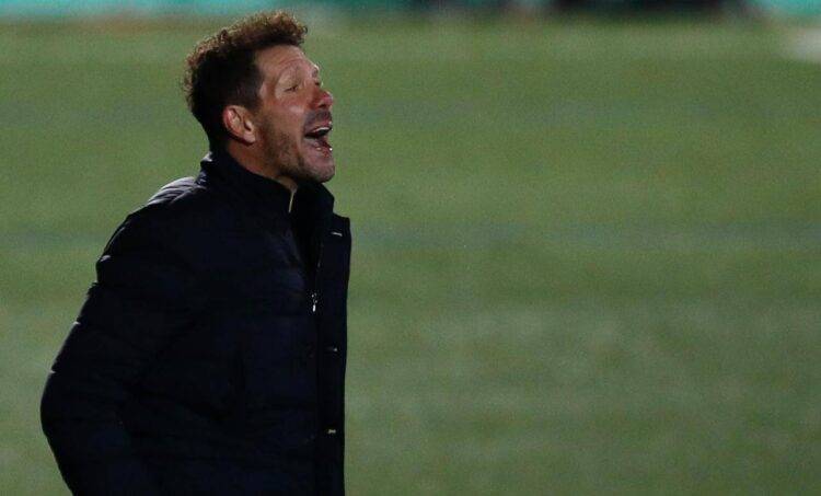 Simeone grida