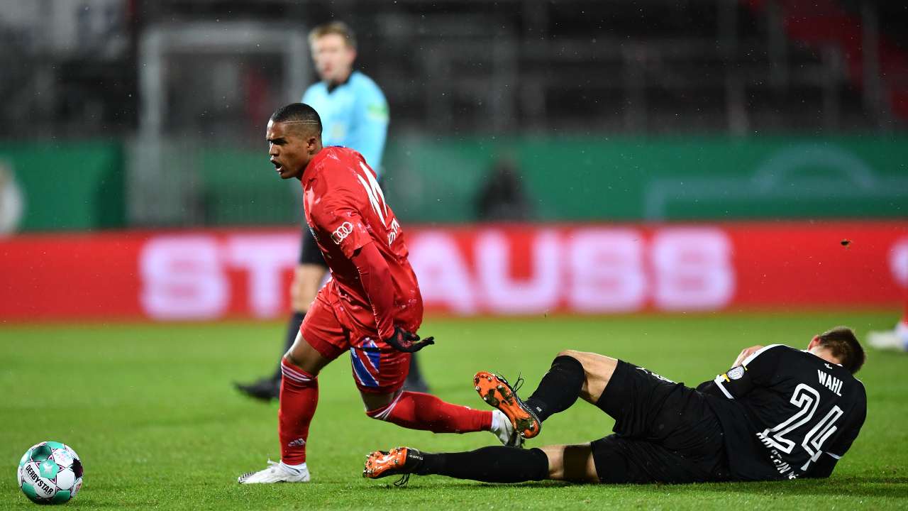 Douglas Costa non convince al Bayern, possibile ritorno alla Juventus