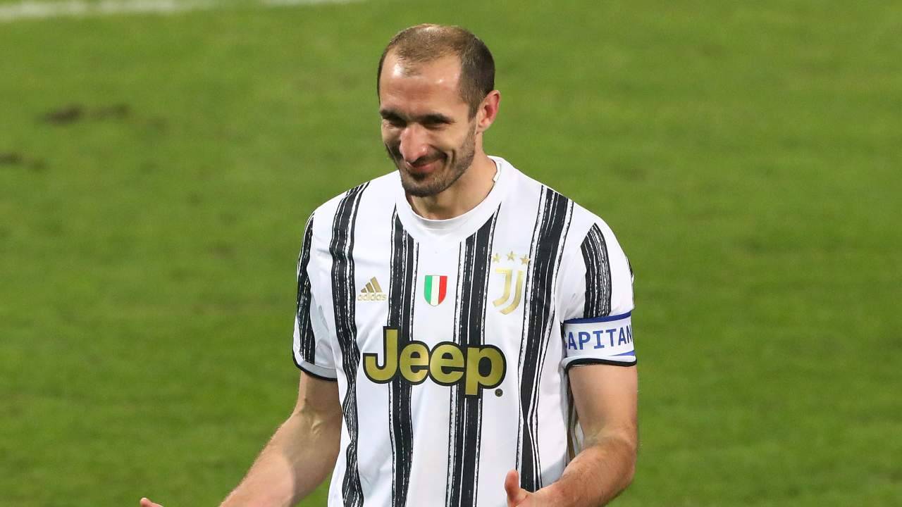 Chiellini sorride dopo la vittoria