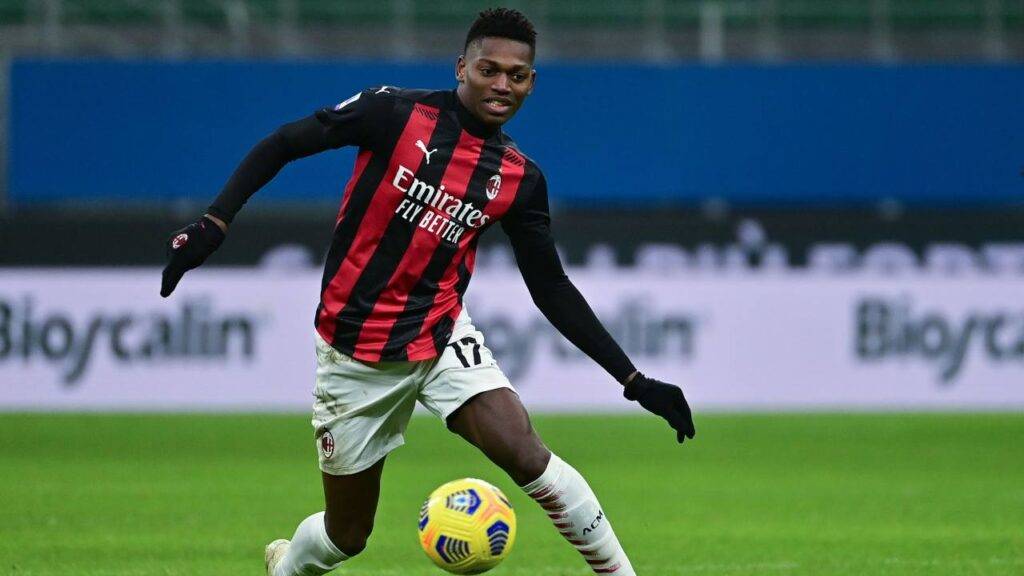 Giallo per Leao che salterà Cagliari-Milan