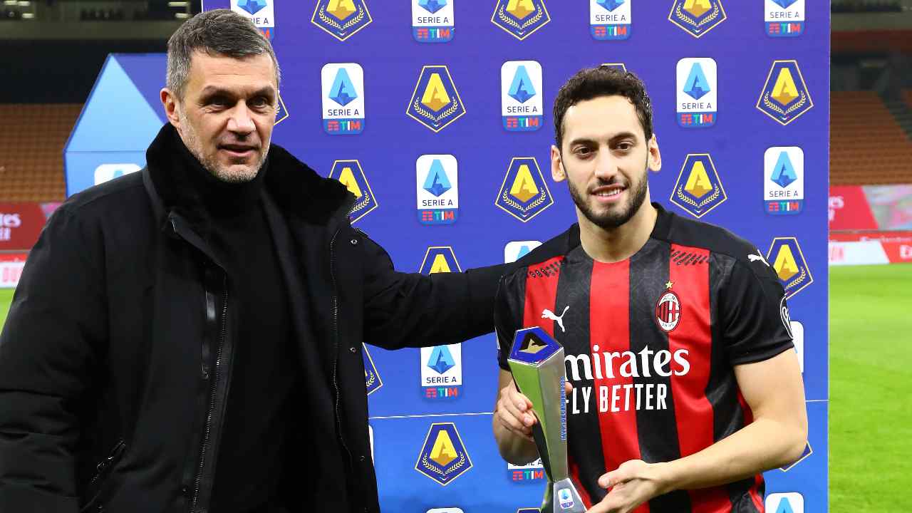 Maldini premia Calhanoglu