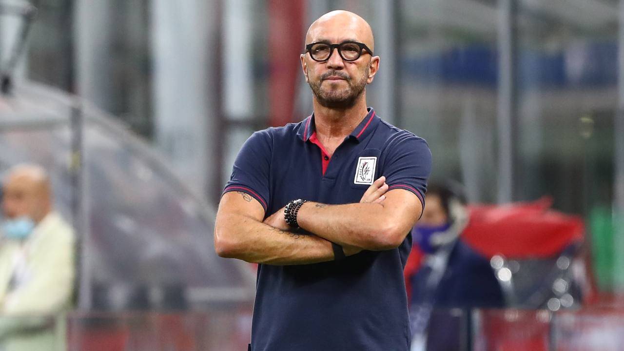 Walter Zenga dalla panchina