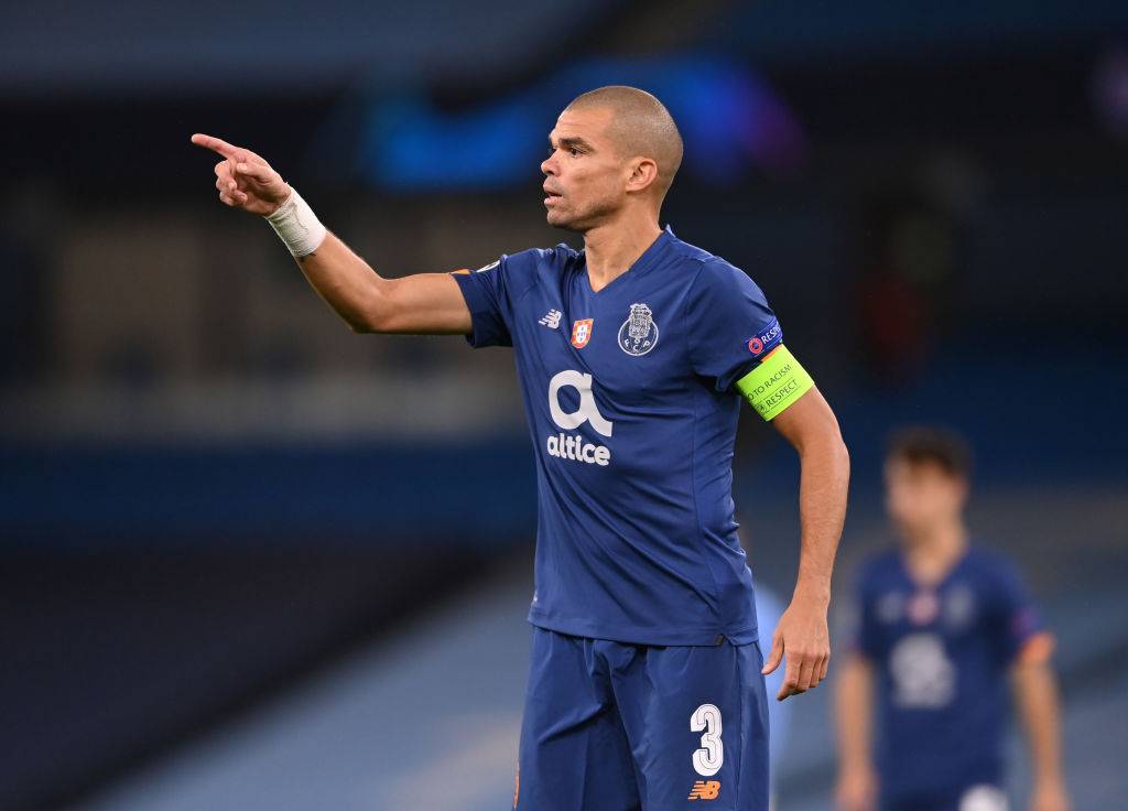 Pepe con la maglia del Porto