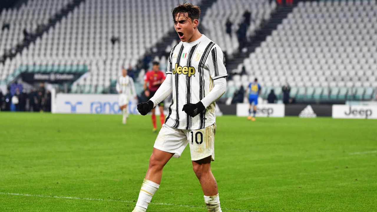 Dybala esulta