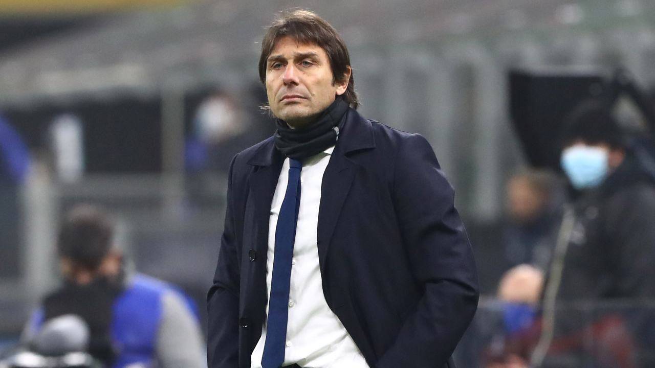 Antonio Conte in campo