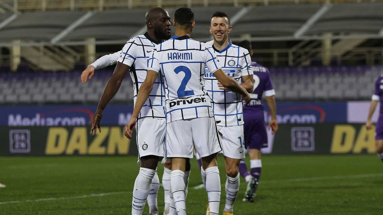 Inter esulta
