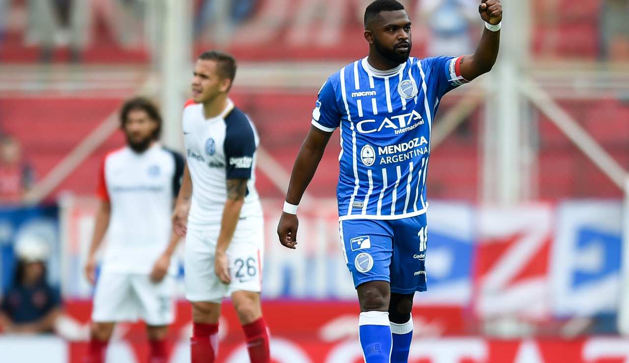 Morro Garcia esulta dopo uno dei suoi ultimi gol