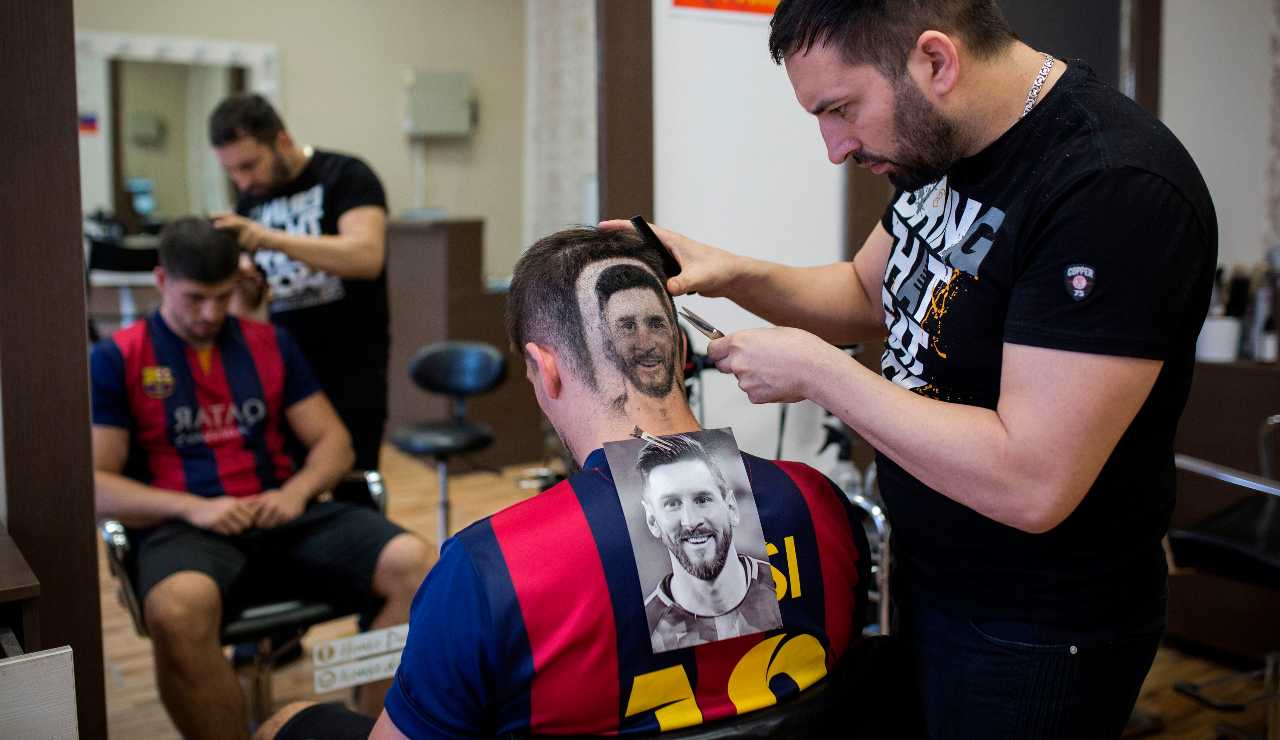 Isaza Barber tattoo maradona ronaldo