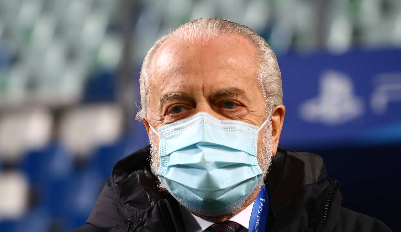 Aurelio De Laurentiis con la mascherina