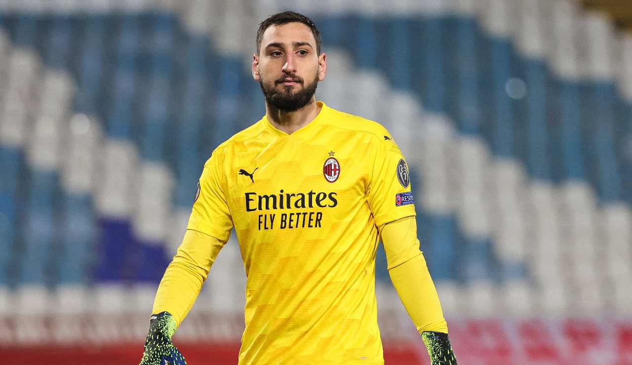 Donnarumma pensieroso