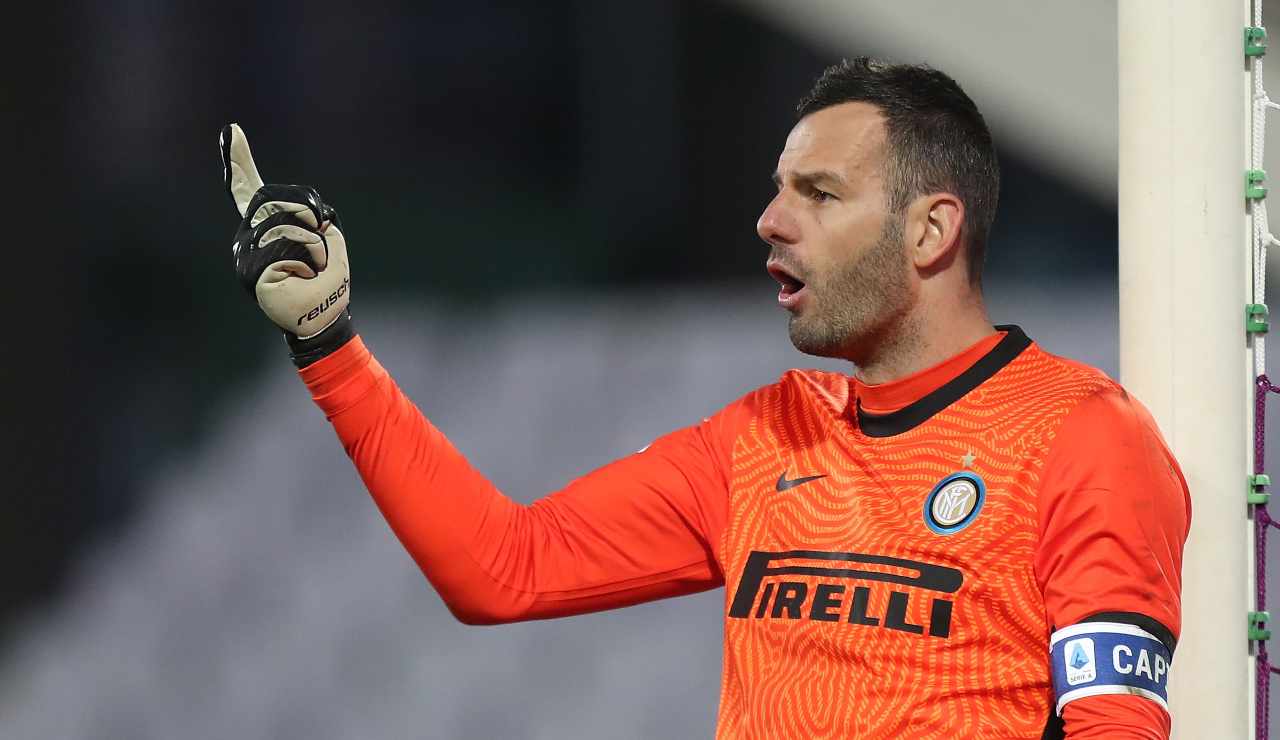 Handanovic sistema la barriera