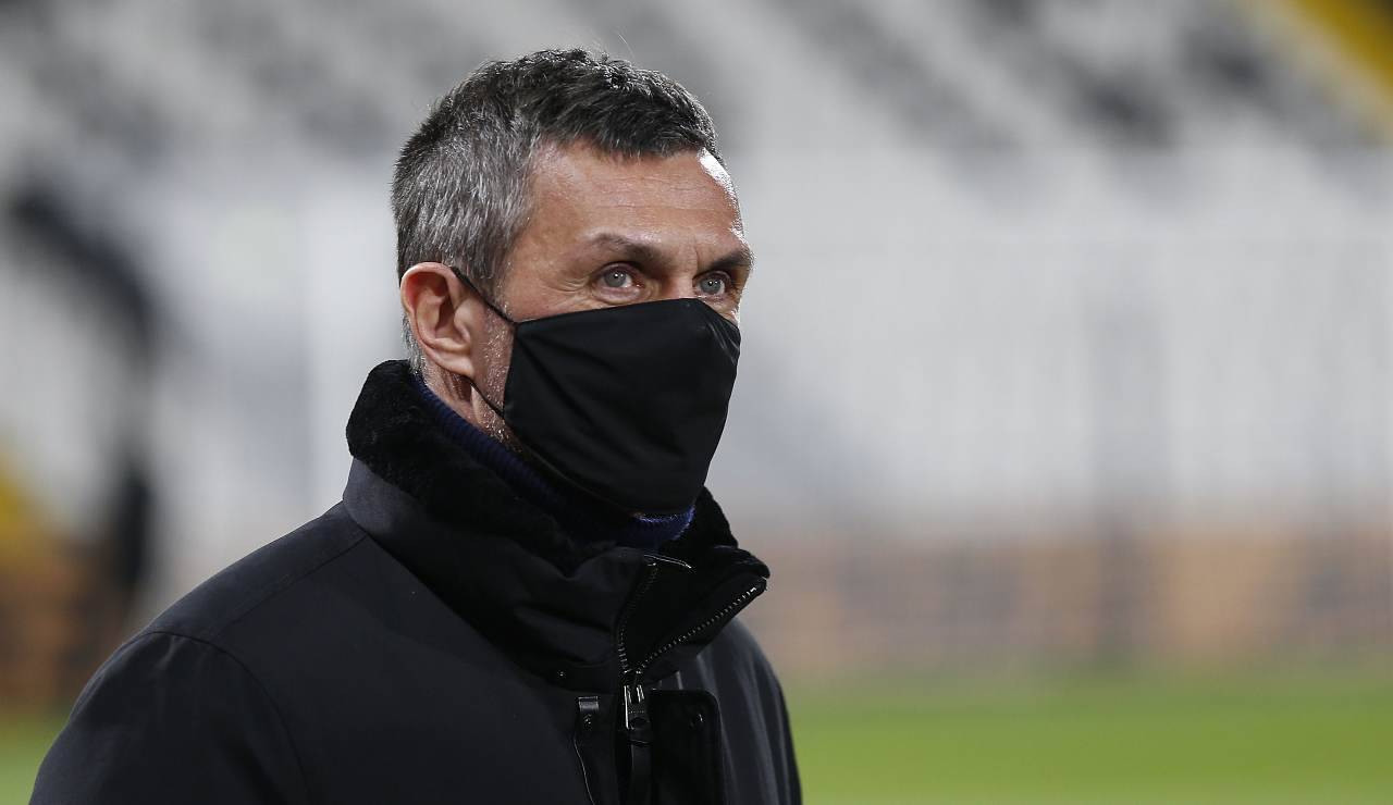 Paolo Maldini con la mascherina