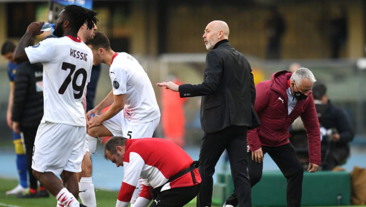 Pioli parla coi giocatori