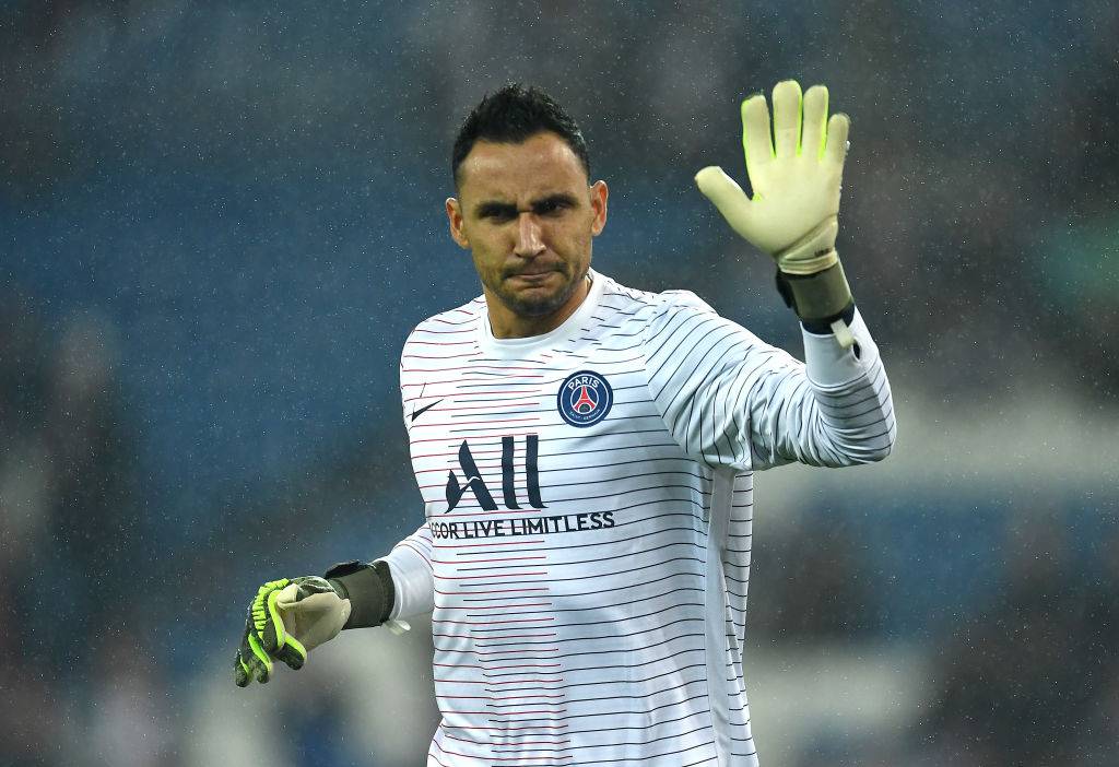 Keylor Navas saluta i tifosi 