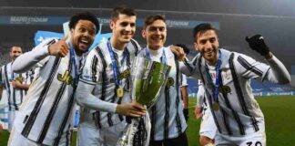 La Juventus festeggia la Supercoppa