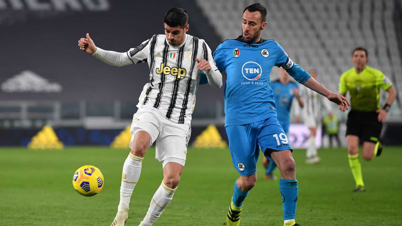 Alvaro Morata e Claudio Terzi in azione