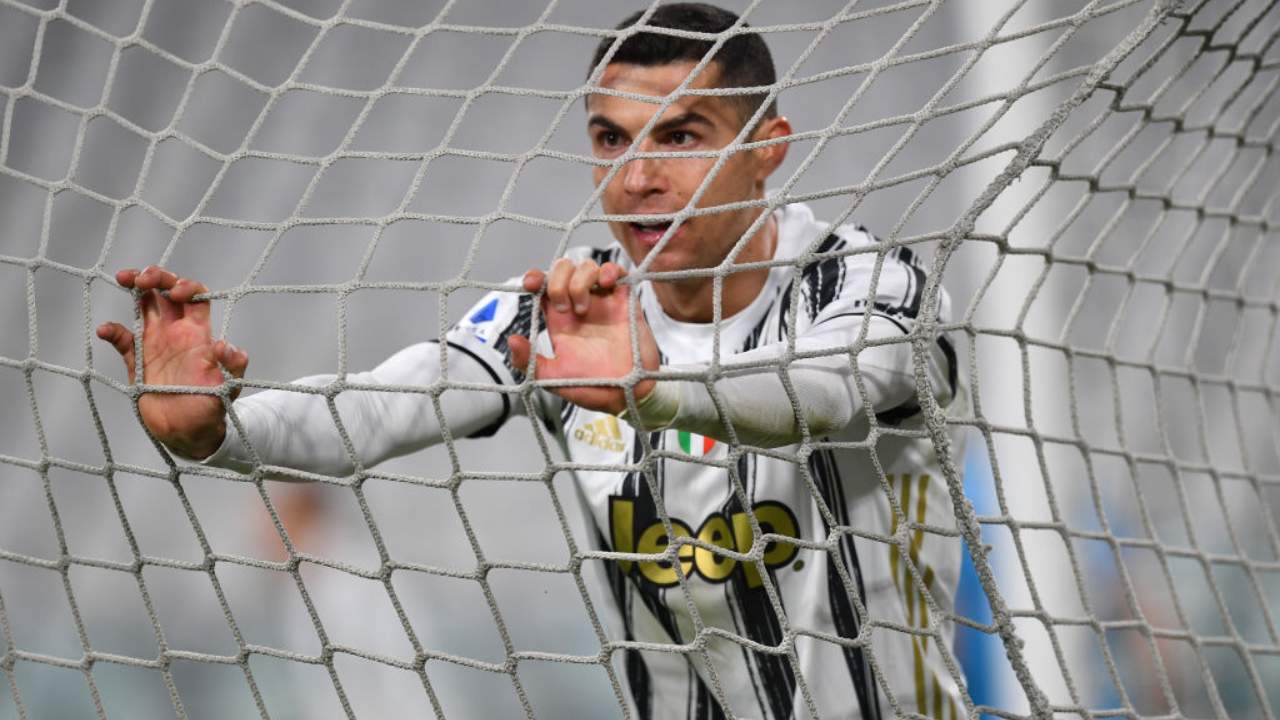 Cristiano Ronaldo e la rete di porta