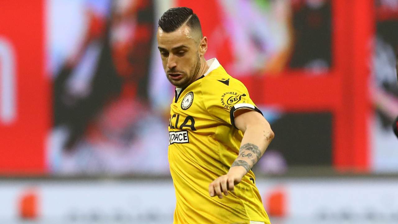 Ilia Nestorovski in azione