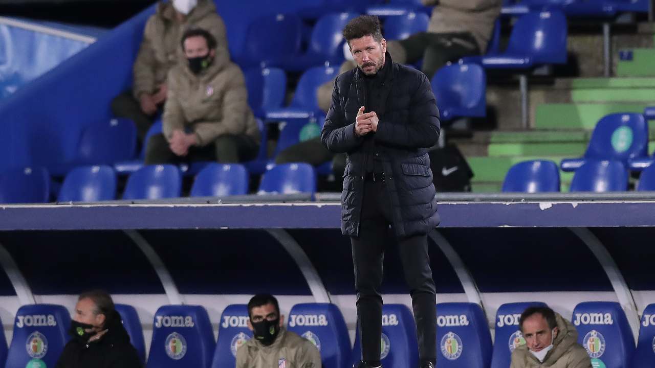 Diego Simeone in panchina