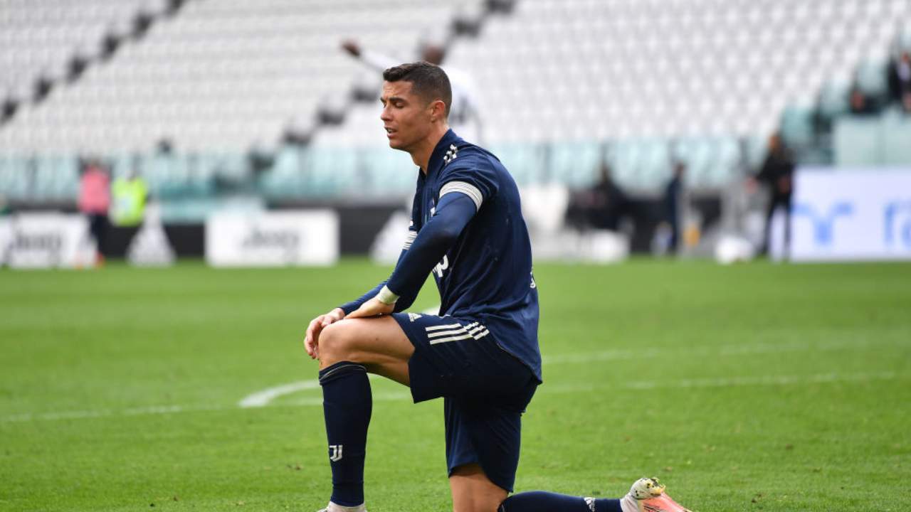 Ronaldo in ginocchio