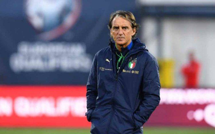 Roberto Mancini ct dell'Italia in campo