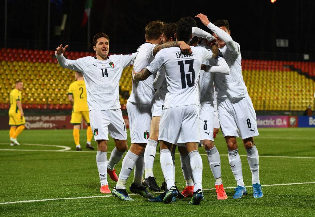 L'Italia esulta al gol contro la Lituania