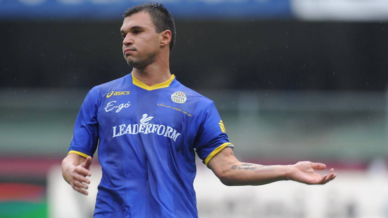 Valery Bojinov in campo