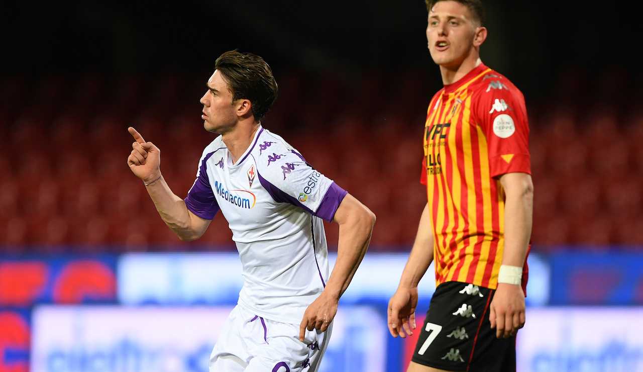 Vlahovic Fiorentina esulta
