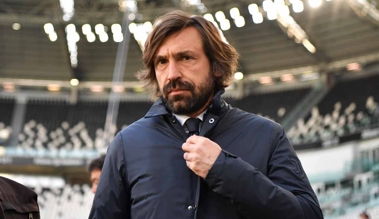 Andrea Pirlo entra in campo