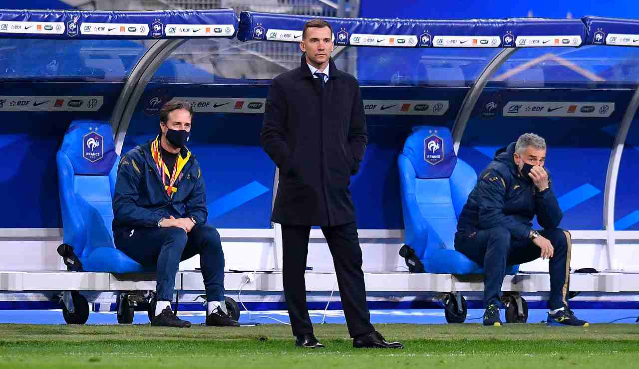 Shevchenko con le mani in tasca