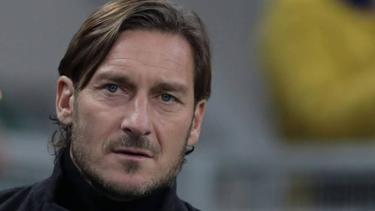 Totti pensieroso
