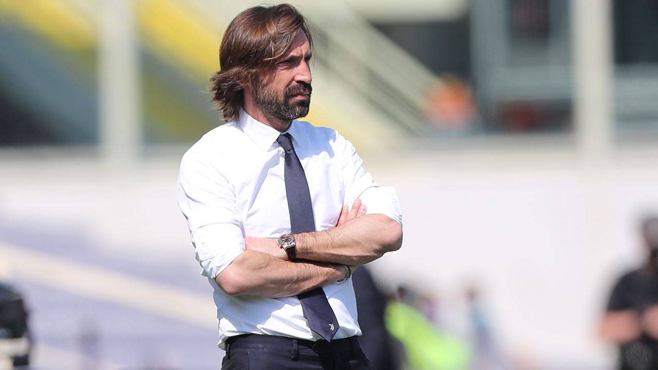 Andrea Pirlo a bordocampo