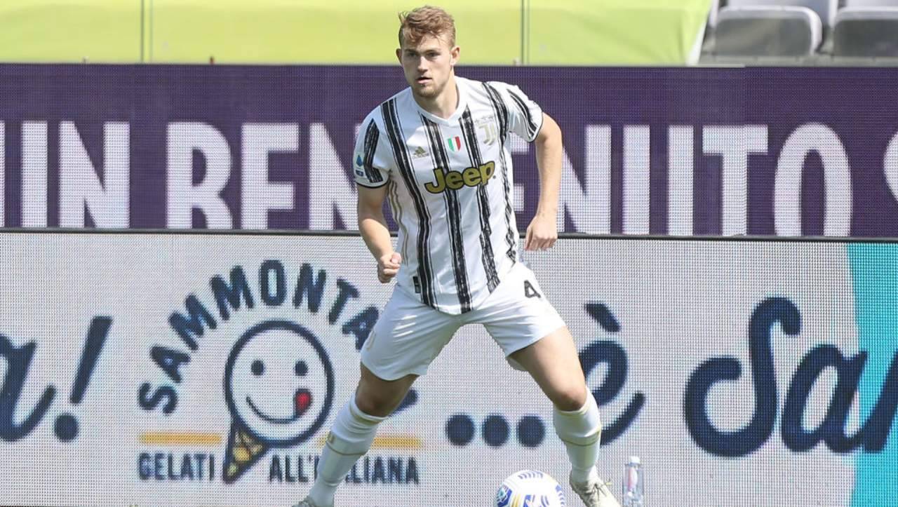 de Ligt porta palla