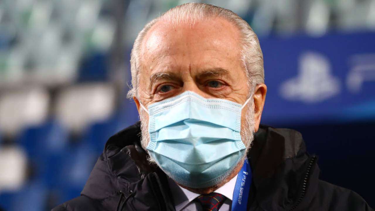 De Laurentiis con mascherina 