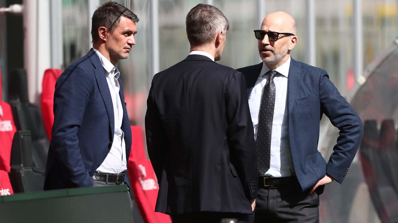 Dirigenza del Milan a colloquio