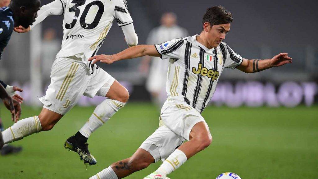 Paulo Dybala in azione