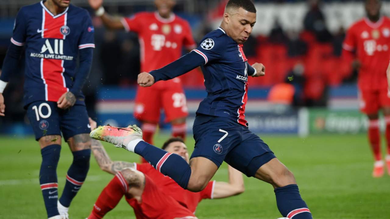 Tiro di Mbappé