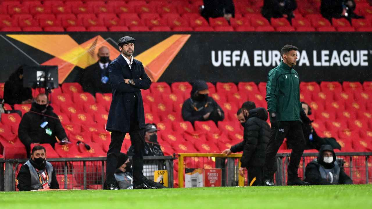 Paulo Fonseca deluso per il pessimo secondo tempo della Roma