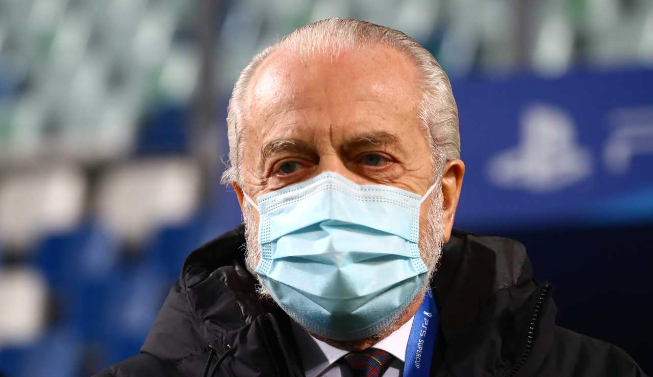 Aurelio De Laurentiis con la mascherina