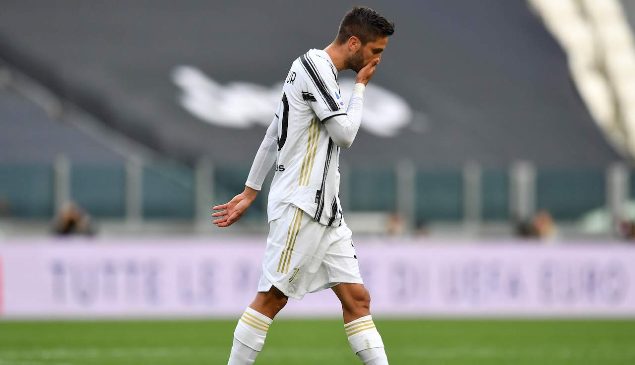 Bentancur abbandona il campo contro l'Inter
