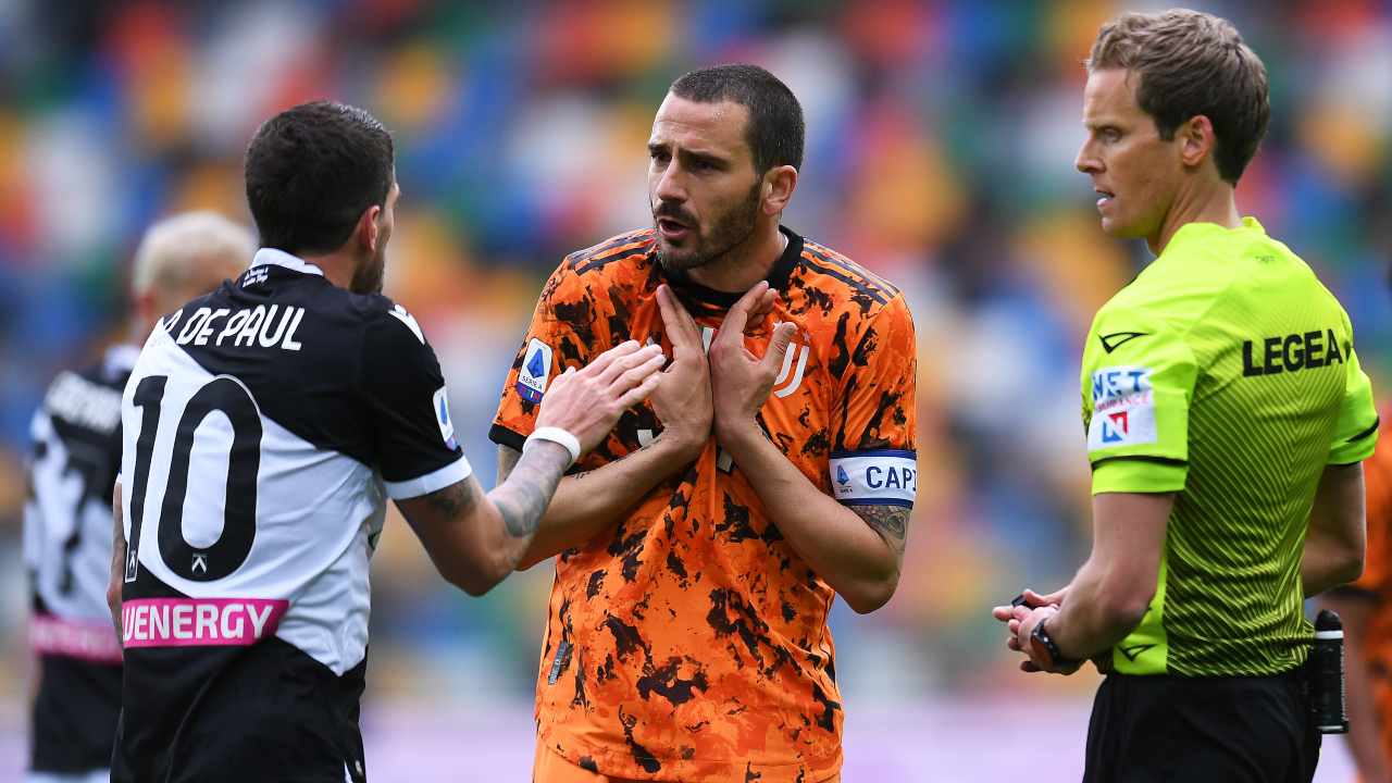 Bonucci a colloquio con De Paul e Chiffi