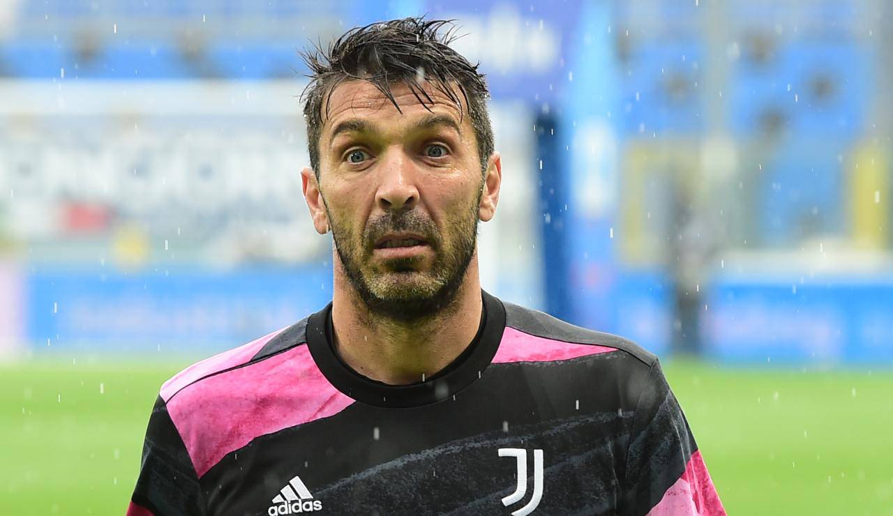 Buffon sgrana gli occhi