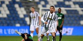 Cristiano Ronaldo vince un duello contro il Sassuolo
