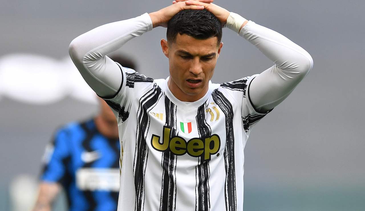 Cristiano Ronaldo deluso