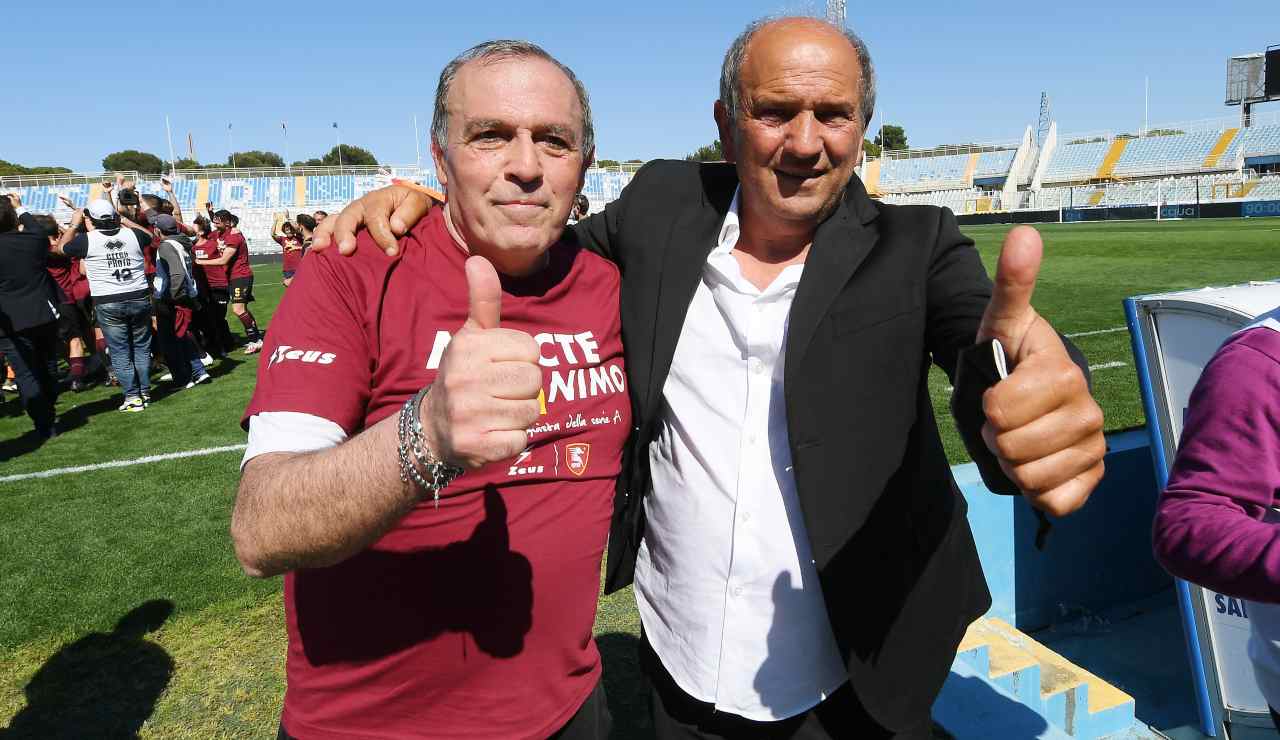 Fabrizio Castori e Angelo Fabiani durante la festa promozione della Salernitana a Pescara