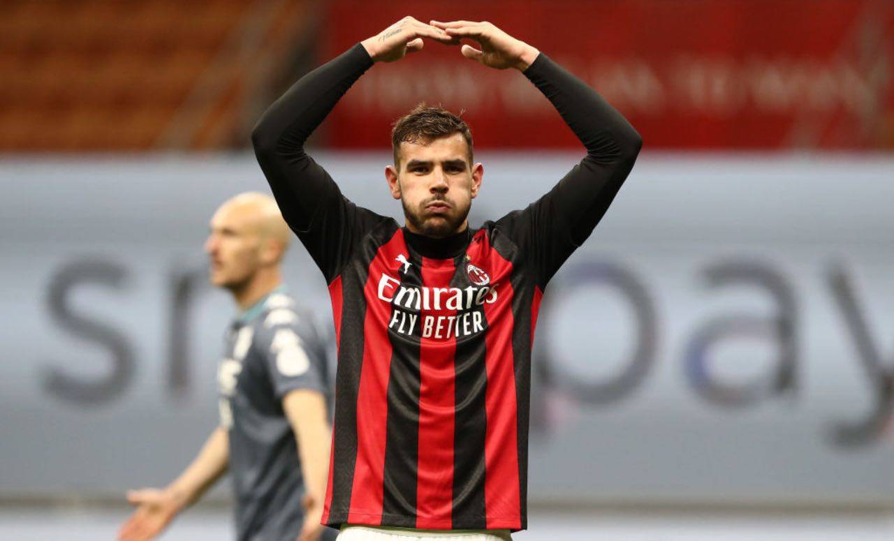 Theo Hernandez festeggia il gol