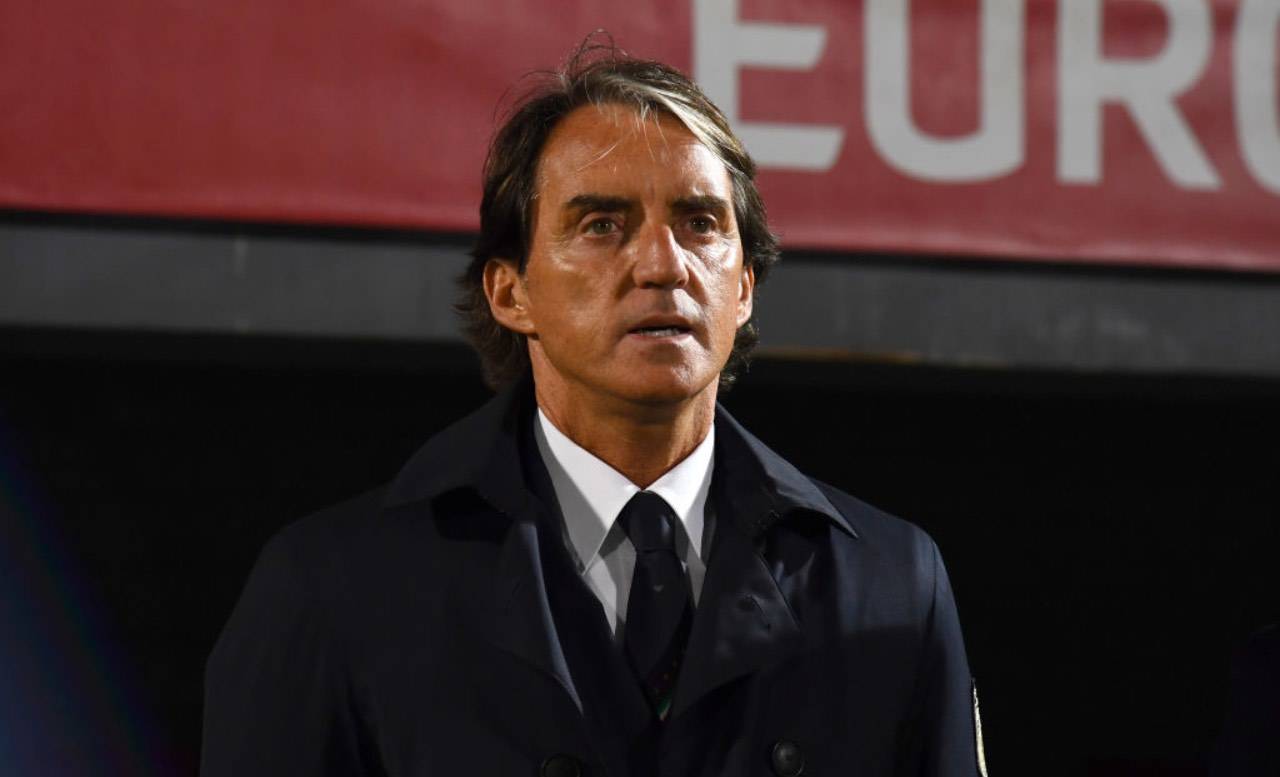 Roberto Mancini in panchina con la Nazionale