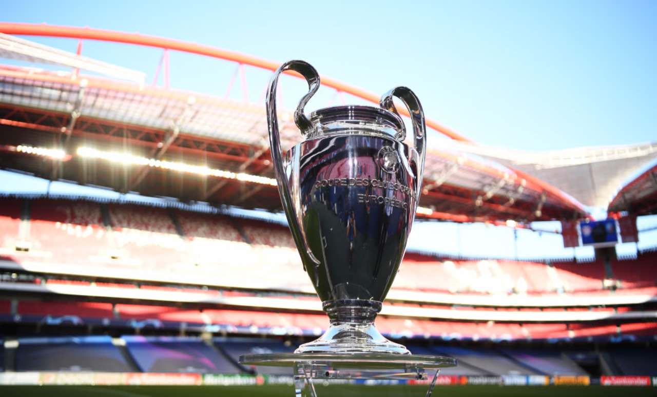 Trofeo della Champions League a Lisbona